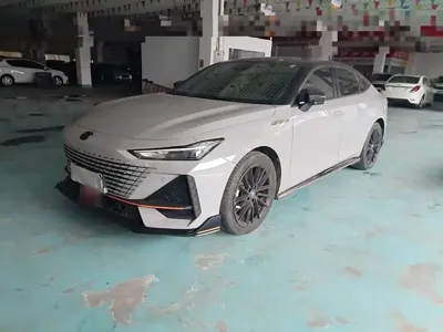 Changan UNI-V 2022, 45900 км, за 8958.43 USD