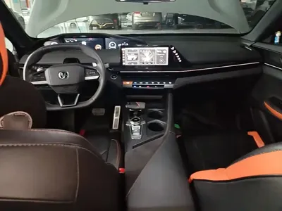 Changan UNI-V 2022, 45900 км, за 8958.43 USD - фото 6