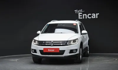 Volkswagen Tiguan 2015, 81979 км, за 6576.8 USD