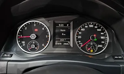 Volkswagen Tiguan 2015, 81979 км, за 6565.69 USD - фото 8