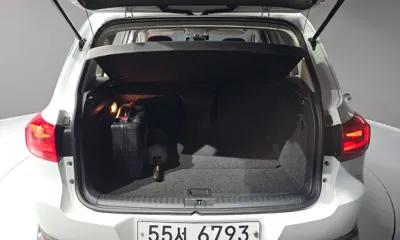 Volkswagen Tiguan 2015, 81979 км, за 6565.69 USD - фото 20