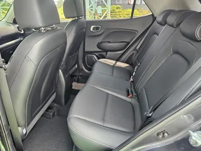 Hyundai Venue 2021, 50696 км, за 10418.7 USD - фото 9