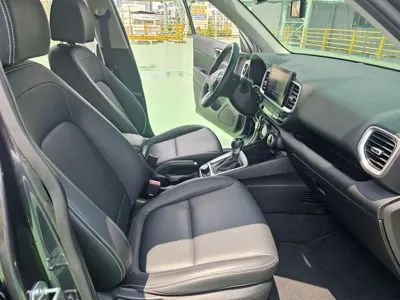 Hyundai Venue 2021, 50696 км, за 10418.7 USD - фото 11