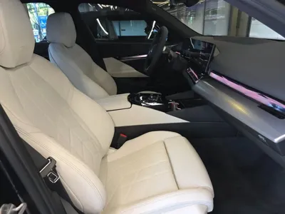 BMW i5 2026, 354 км, за 35179.17 USD - фото 15