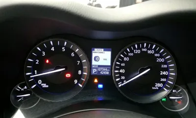 Infiniti Q70 2018, 107344 км, за 9327.37 USD - фото 8