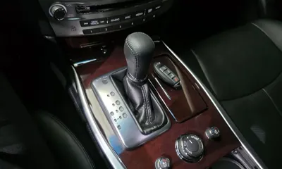 Infiniti Q70 2018, 107344 км, за 9327.37 USD - фото 9