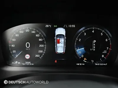 Volvo V60 2020, 76585 км, за 15203.61 USD - фото 8