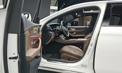 Mercedes-Benz E-Class 2021, 56262 км, за 26903.77 USD - фото 10