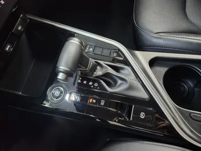 Kia Niro 2024, 22591 км, за 15960.92 USD - фото 13