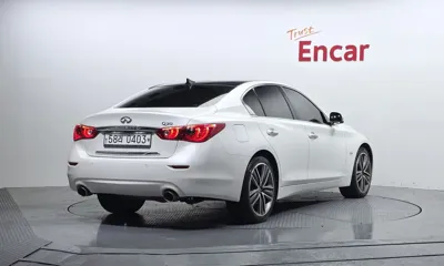 Infiniti Q50 2016, 179933 км, за 2756.99 USD