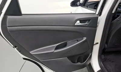Hyundai Tucson 2018, 110076 км, за 8912.32 USD - фото 25
