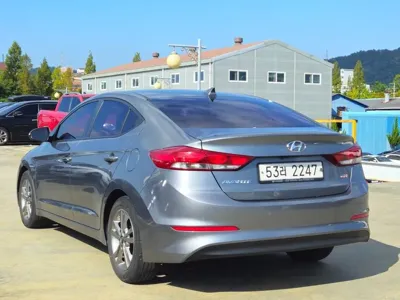 Hyundai Avante 2017, 114748 км, за 6045.63 USD