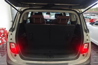 Buick GL6 2018, 76000 км, за 7307 USD - фото 22
