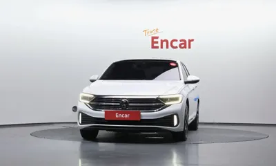 Volkswagen Jetta 2023, 129266 км, за 11703.11 USD