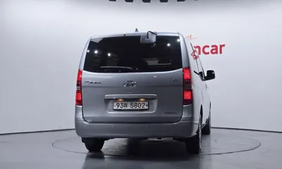 Hyundai Starex 2021, 114180 км, за 9183.41 USD