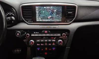 Kia Sportage 2019, 76944 км, за 10749.19 USD - фото 18
