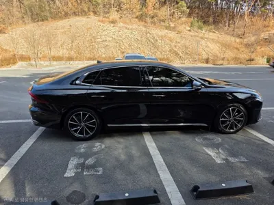 Hyundai Grandeur 2022, 38550 км, за 18113.01 USD