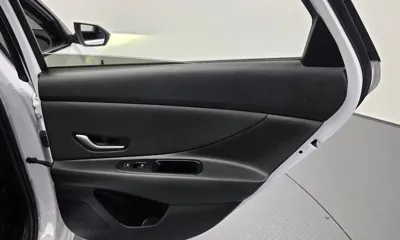 Hyundai Avante 2021, 112692 км, за 10510.32 USD - фото 25