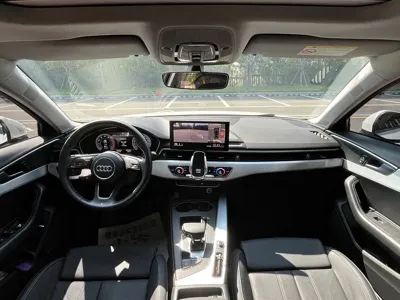 Audi A4L 2022, 66000 км, за 22661.28 USD