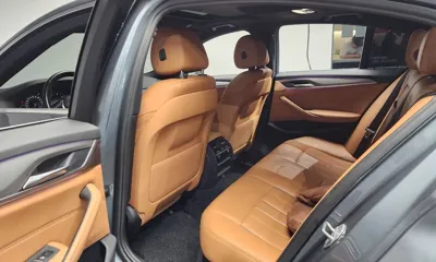BMW 5-Series 2018, 147334 км, за 12865.96 USD - фото 26