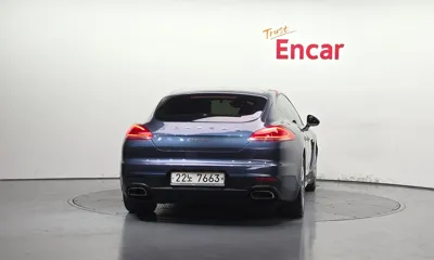 Porsche Panamera 2014, 148824 км, за 16410.66 USD