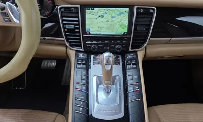 Porsche Panamera 2014, 148824 км, за 16410.66 USD - фото 17
