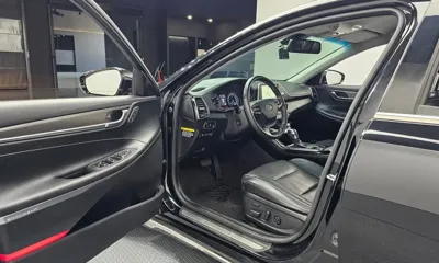 Hyundai Grandeur 2017, 73365 км, за 10668.76 USD - фото 10