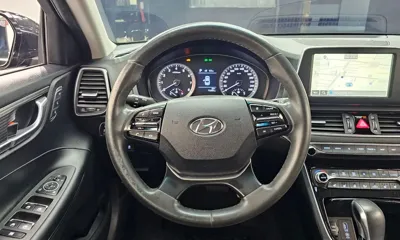 Hyundai Grandeur 2017, 73365 км, за 10668.76 USD - фото 13