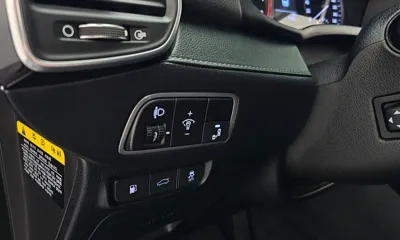 Hyundai Grandeur 2017, 73365 км, за 10668.76 USD - фото 16