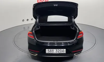 Hyundai Grandeur 2017, 73365 км, за 10668.76 USD - фото 20