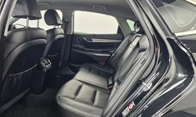 Hyundai Grandeur 2017, 73365 км, за 10668.76 USD - фото 26