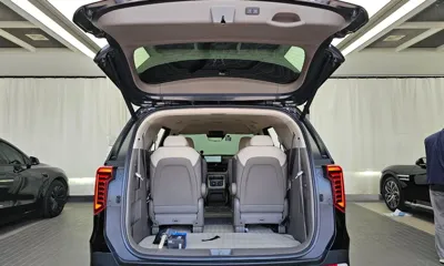 Kia Canival 2025, 22508 км, за 26457.77 USD - фото 20