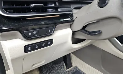 Kia Canival 2025, 22508 км, за 26457.77 USD - фото 33