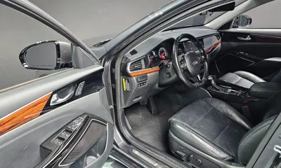 Kia K7 2017, 110630 км, за 8919.72 USD - фото 11