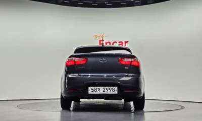 Kia Pride 2012, 36958 км, за 2824.49 USD
