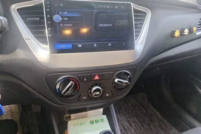 Hyundai Verna (new generation) 2016, 71300 км, за 4154 USD - фото 13