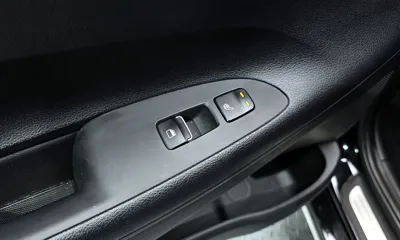 Hyundai Grandeur 2019, 117345 км, за 8476.81 USD - фото 18