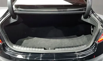 Hyundai Grandeur 2019, 117345 км, за 8476.81 USD - фото 20