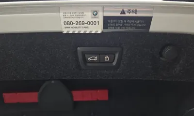 BMW 5-Series 2020, 70146 км, за 18175.91 USD - фото 31