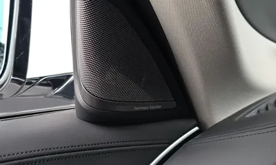 BMW 5-Series 2020, 70146 км, за 18175.91 USD - фото 34