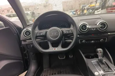 Audi A3 2019, 182100 км, за 9289 USD - фото 10
