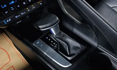Hyundai Avante 2021, 124560 км, за 8013.03 USD - фото 9