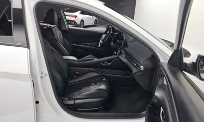 Hyundai Avante 2021, 124560 км, за 8013.03 USD - фото 26