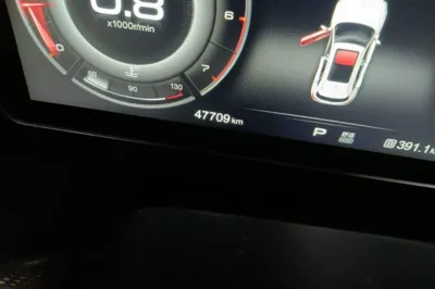 Hongqi HS5 2019, 47699 км, за 10177 USD - фото 12
