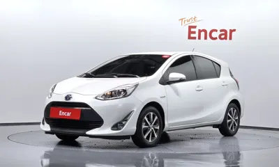 Toyota Prius · 2019 год