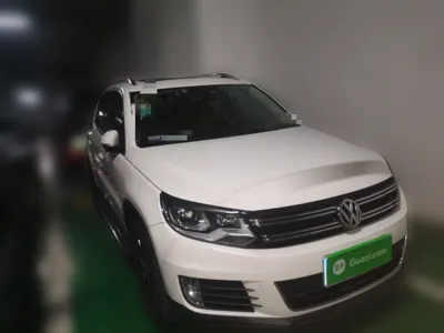 Volkswagen Tiguan 2015, 94300 км, за 7047 USD