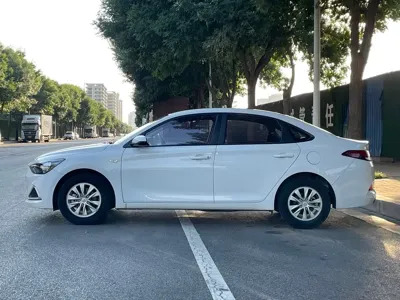 Hyundai Elantra 2020, 71000 км, за 5414.84 USD