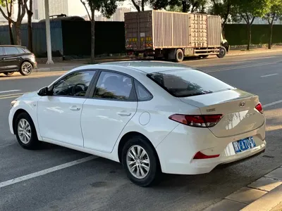 Hyundai Elantra 2020, 71000 км, за 5414.84 USD - фото 9