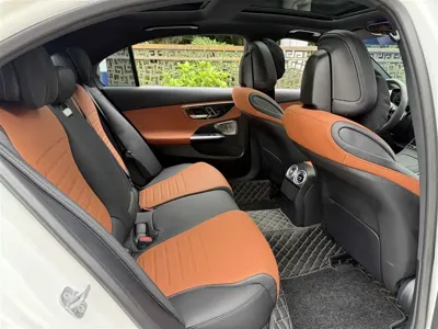Mercedes-Benz C-Class 2026, 5000 км, за 35332.74 USD - фото 18