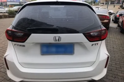 Honda Fit 2021, 37500 км, за 9861 USD
